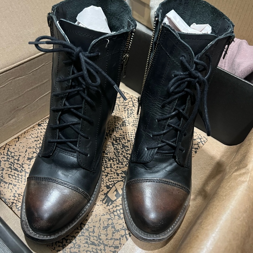 Freebird Black and Brown shoes - Picture 7 of 13